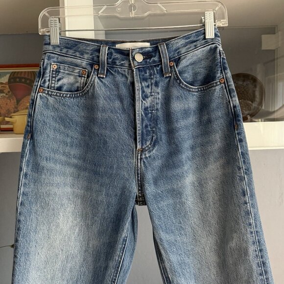Aritzia Denim Forum The Joni High Rise Loose Jeans 90’s Loose - Picture 4 of 9